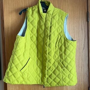 NWT JNY puffer quilted best size 3XL. Chartreuse lime green. Bright for winter